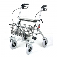 déambulateur à 4 roues