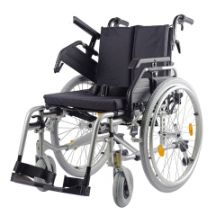 Fauteuil roulant pliant